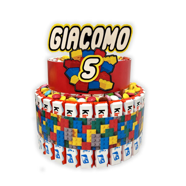Torta 2 piani con kinder e smarties
