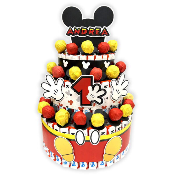 Torta 3 piani con kinder e chupa chups